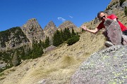 Al Monte Campo e Laghetto di Pietra Quadra da Capovalle-Caprini il 6 aprile 2017 - FOTOGALLERY